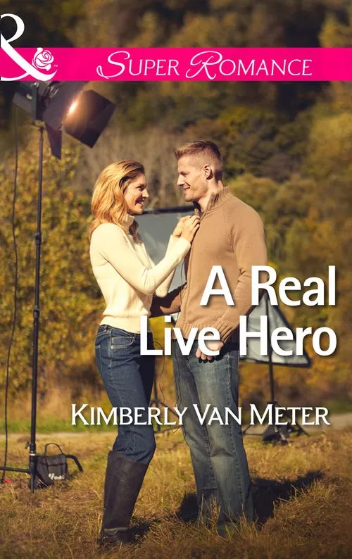 A Real Live Hero (The Sinclairs of Alaska, Book 2) (Mills & Boon Superromance): First edition Get Yours