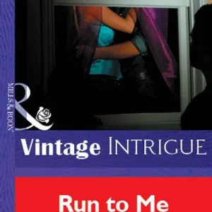 Worldwide Shipping Run To Me (Mills & Boon Vintage Intrigue): First edition