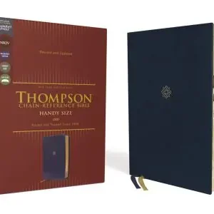 Weekend Sale NKJV, Thompson Chain-Reference Bible, Handy Size, Leathersoft, Navy, Red Letter, Thumb Indexed, Comfort Print